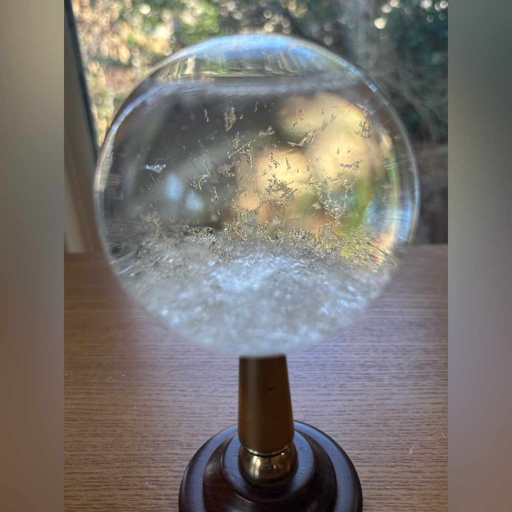 H.M.S. Beagle Admiral's Storm Glass - Mysterious Weather Forecasting Instrument - Picture 8 of 9
